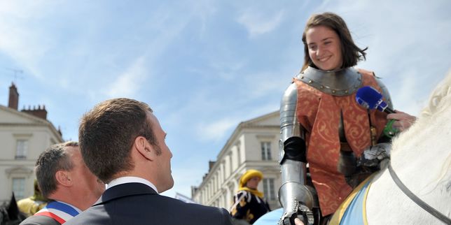 A Orléans Emmanuel Macron a rendu hommage à Jeanne d'Arc qui  a su rassembler la France 