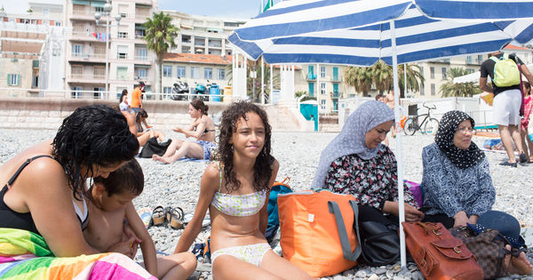  Burkini  en France bikini au Maroc , même combat !