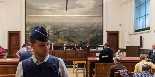 De 10 à 18 ans de prison requis contre quatre djihadistes de la cellule de Verviers en Belgique
