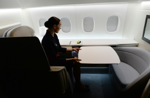 Des hôtesses d'Air France refusent de se voiler lors d'escales en Iran
