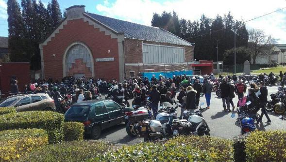 Deux cents motards en cortège pour rendre hommage à Julien tué sur sa moto à Raismes (VIDÉO)