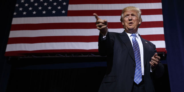 Donald Trump réaffirme sa ligne dure sur l'immigration