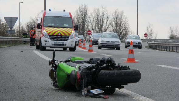 Dunkerque , après l'accident mortel de moto samedi la police lance un appel à témoin