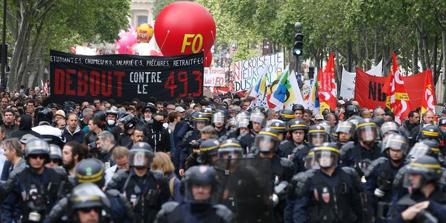 Entre 11 000 et 55 000 manifestants à Paris contre la loi travail