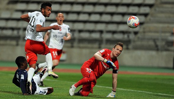 Foot-Ligue 2 , Valenciennes va chercher le maintien dans un feu d'artifice !