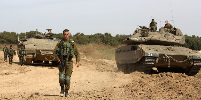 Gaza , l'armée israélienne détruit un  tunnel d'attaque  le Hamas riposte