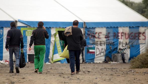  Jungle  de Calais , deux migrants grièvement blessés dans une rixe