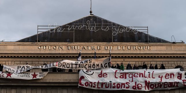 Le théâtre de l'Odéon à Paris occupé par les intermittents du spectacle