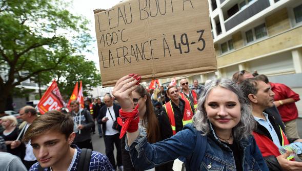 Loi travail et 49-3 , à Lille le Parti socialiste accusé de haute trahison