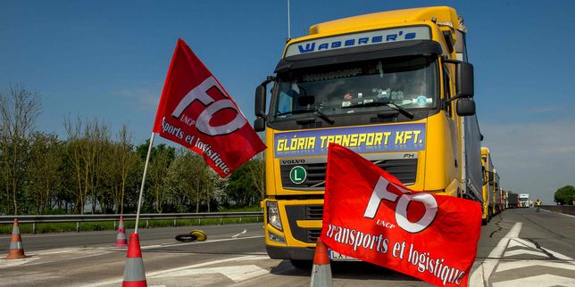 Mobilisation contre la  loi travail  , Force ouvrière appelle à suspendre les blocages routiers