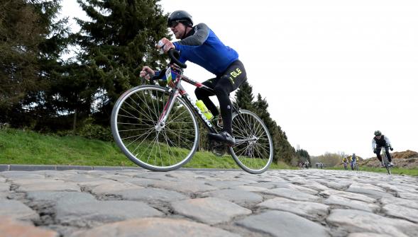 Paris-Roubaix , en Australie ou aux États-Unis l'Enfer du Nord fait aussi rêver