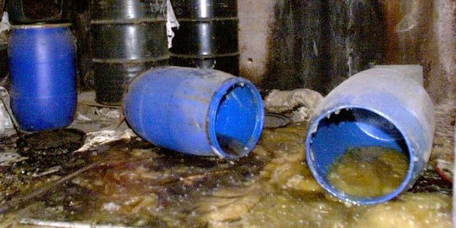 Six tonnes de déchets  hautement toxiques  découverts dans une entreprise de la Somme