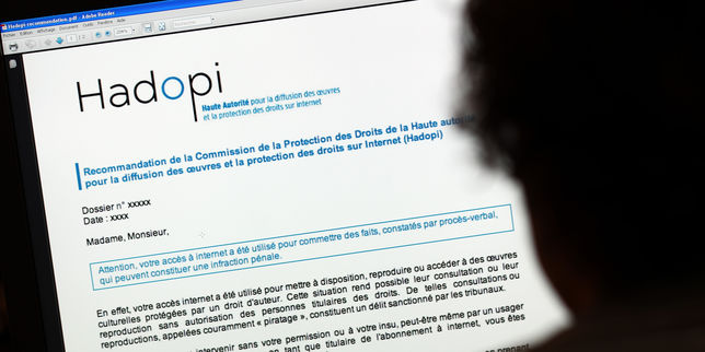 Les députés votent la suppression de la Hadopi pour 2022