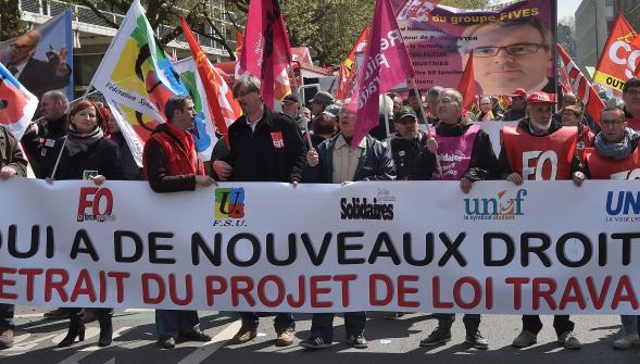 Manifestations contre la loi travail, en attente d'un second souffle