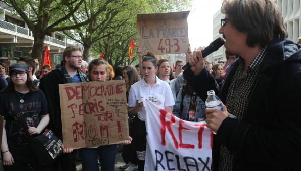 Mobilisation contre la Loi travail , un millier de manifestants défilent à Lille